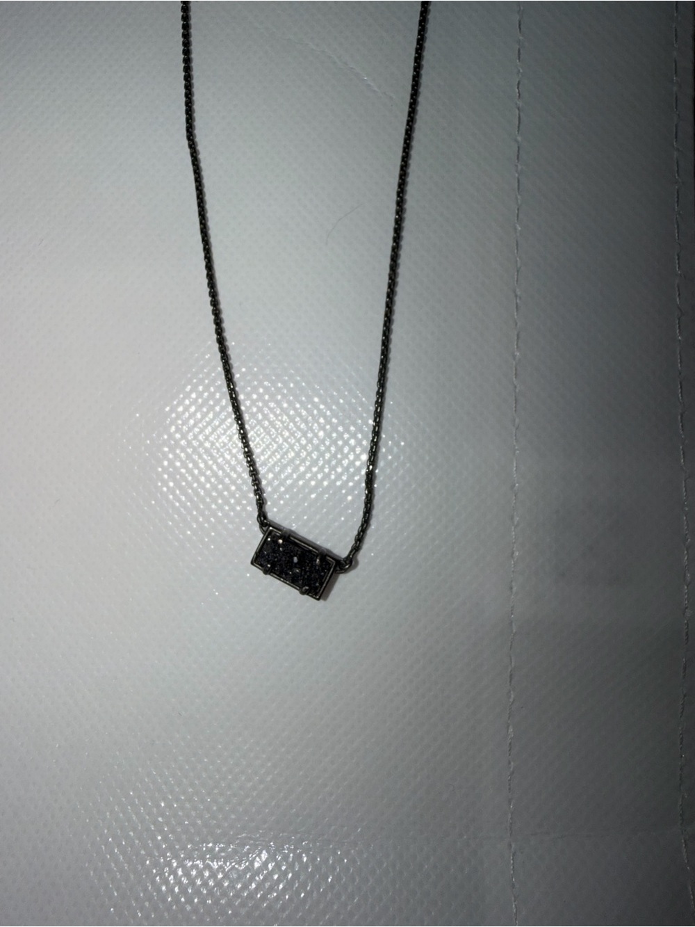 Kendra Scott Delicate black-Tone Rectangular Pendant Necklace